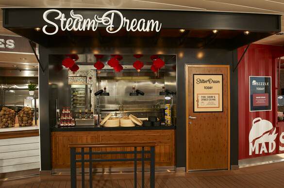 Carnival Mardi Gras & Celebrity - Street Eats 2, Credit. Rick Diaz.jpg